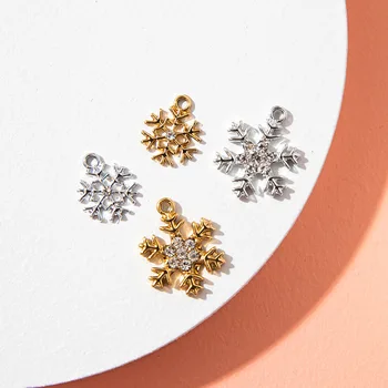10шт Коледна серия изящен диамант снежинка Коледен подарък серия направи си САМ бижута висулка сплав празничен подарък медальон производство