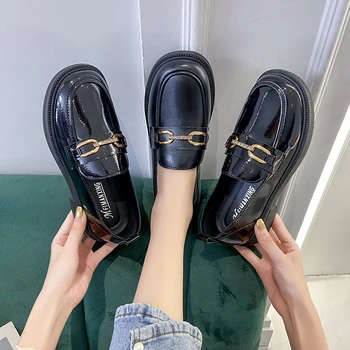2022 Дамски Обувки на равна подметка, Женски лоферы, Обувки на платформа с Кръгла пръсти, Обувки с Метална Катарама, Модни Оксфордские обувки в стил ретро, Zapatos De Mujer