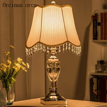 Американската ретро кристален настолна лампа за дневна, нощна лампа, модерна проста и креативна декоративна настолна лампа, безплатна доставка