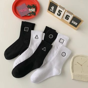 Черно-бели Чорапи, мъжки Чорапи с Бродерия, Квадратни, Кръгли, Триъгълни, Прости Чорапи, Дамски Корейски Модни Дълги Чорапи в стил Харадзюку